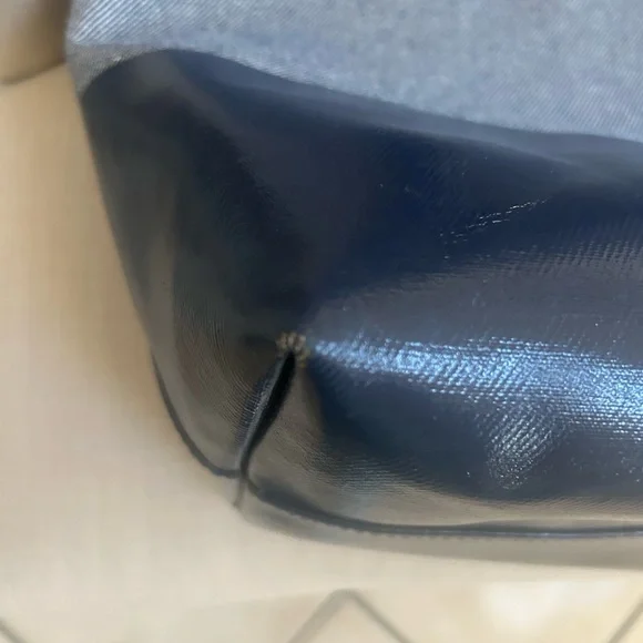 kate spade cream and navy and Tote Bag. 17”x13” - Picture 9 of 16